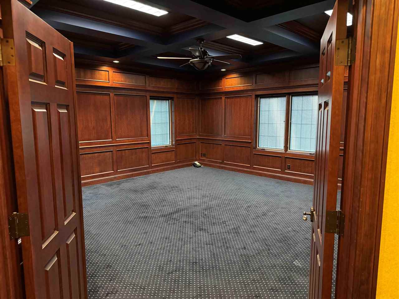 4125 Glass Road NE Cedar Rapids IA 52402