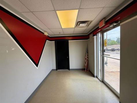 4003 J Street SW Cedar Rapids IA 52404