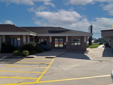 2337 Blairs Ferry Road NE Cedar Rapids IA 52402
