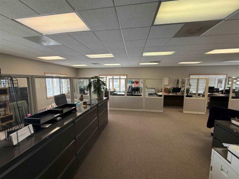 2337 Blairs Ferry Road NE Cedar Rapids IA 52402