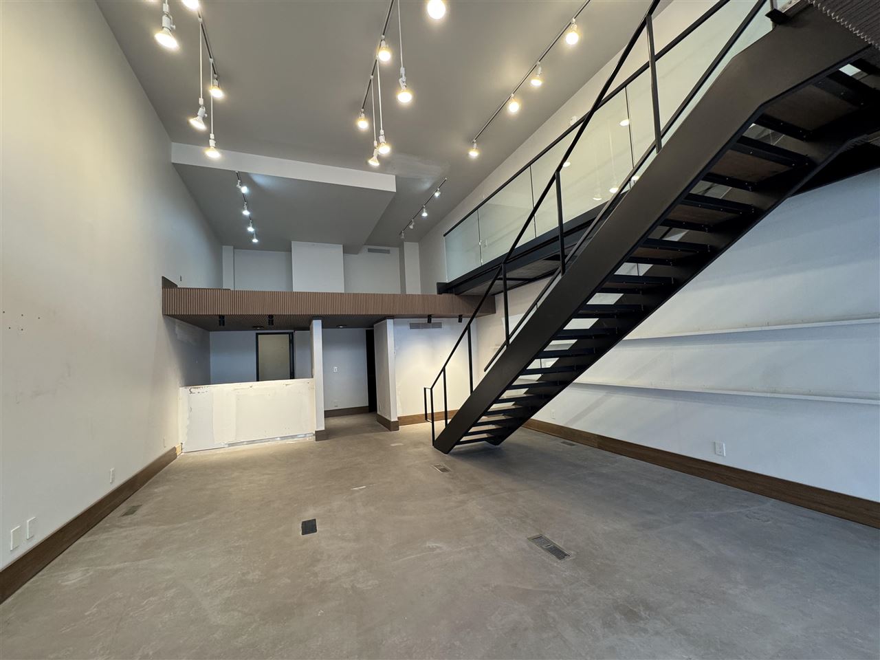 105 E College Street Iowa City IA 52240