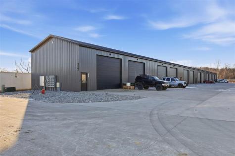 5315 Oakcrest Hill Road Hills IA 52235