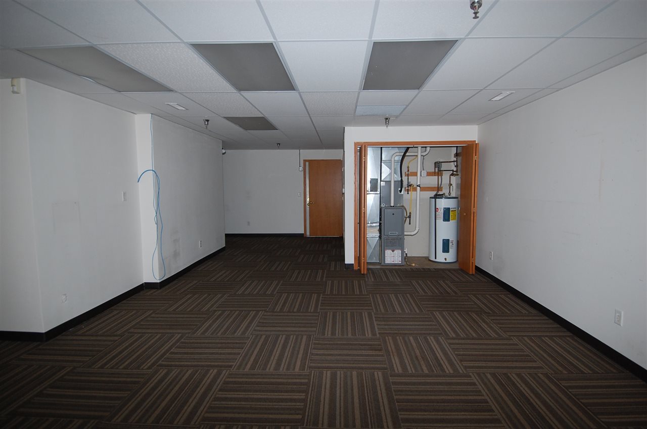7 Hawkeye Drive North Liberty IA 52317