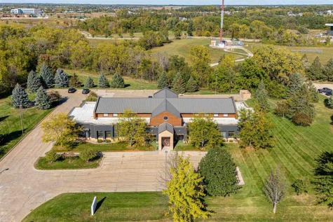 2425 Oakdale Boulevard Coralville IA 52241