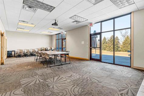 2425 Oakdale Boulevard Coralville IA 52241