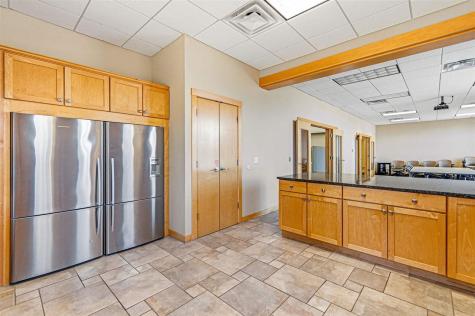 2425 Oakdale Boulevard Coralville IA 52241