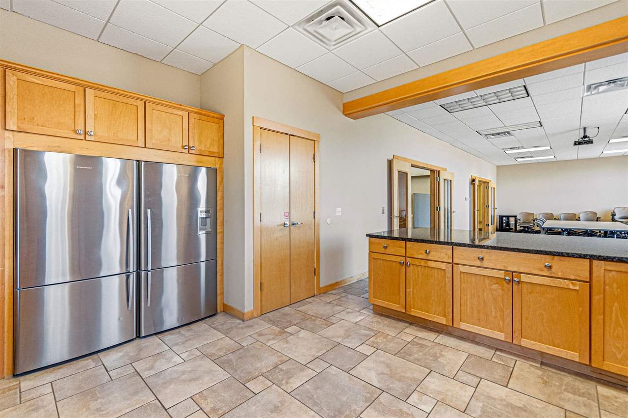 2425 Oakdale Boulevard Coralville IA 52241
