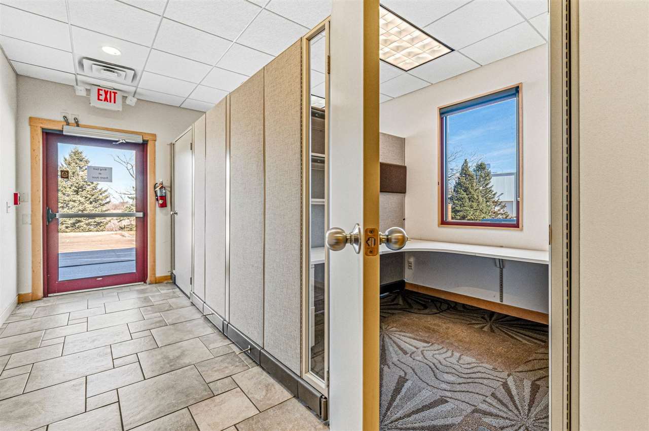 2425 Oakdale Boulevard Coralville IA 52241
