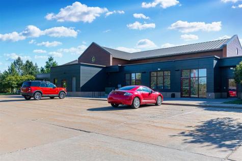2425 Oakdale Boulevard Coralville IA 52241