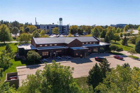 2425 Oakdale Boulevard Coralville IA 52241