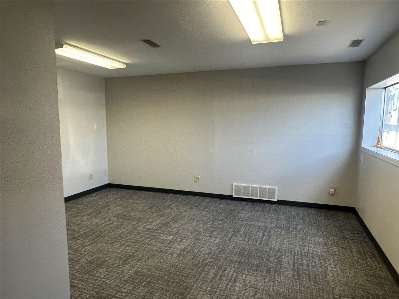 2860 Independence Road Iowa City IA 52240