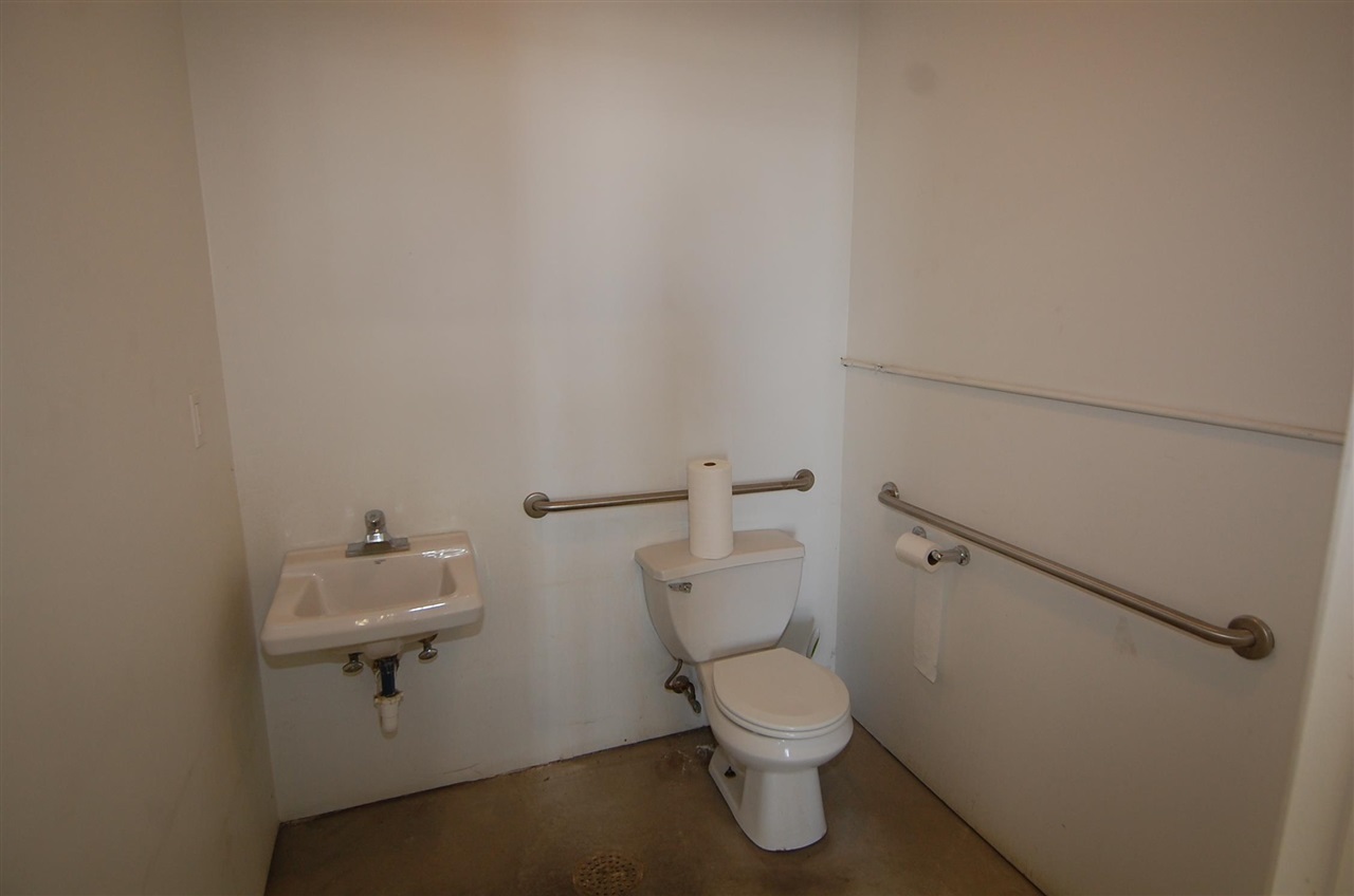 3305 SW Highway 1 Iowa City IA 52240