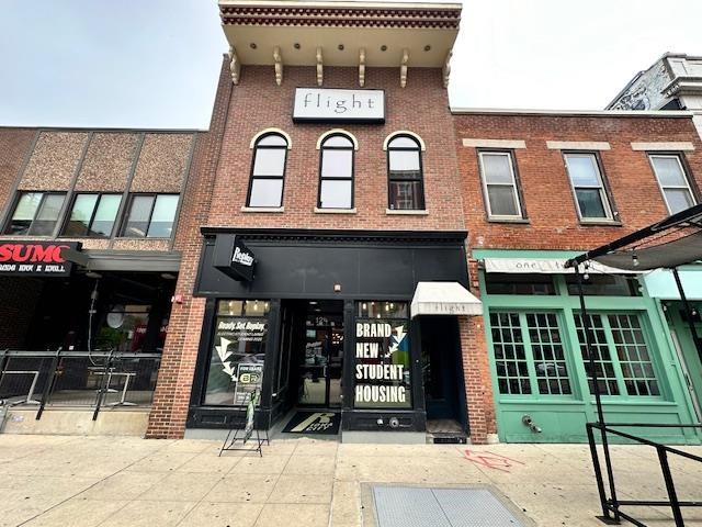 124 E Washington Street Iowa City IA 52240