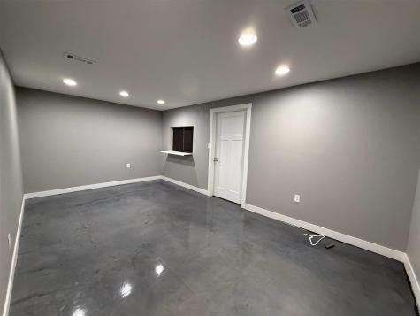4003 J Street SW Cedar Rapids IA 52404