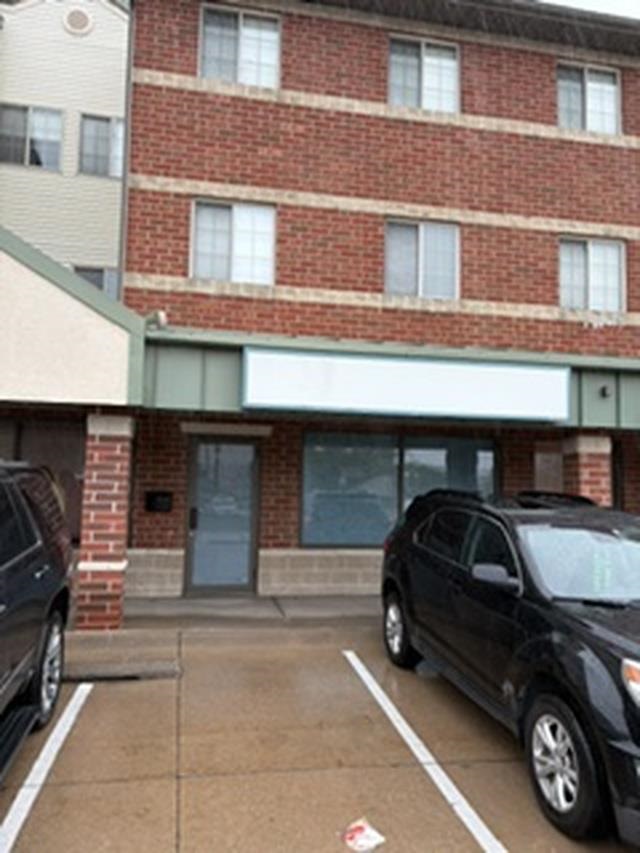 702 S Gilbert Iowa City IA 52240