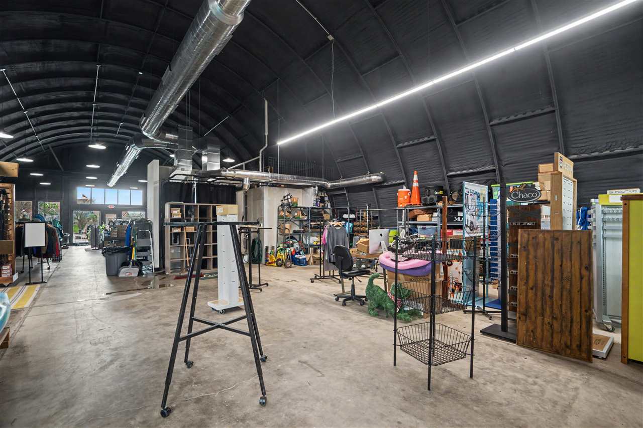44 17th Avenue SW Cedar Rapids IA 52404