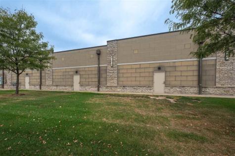 8806 Saint Martin Boulevard SW Cedar Rapids IA 52406