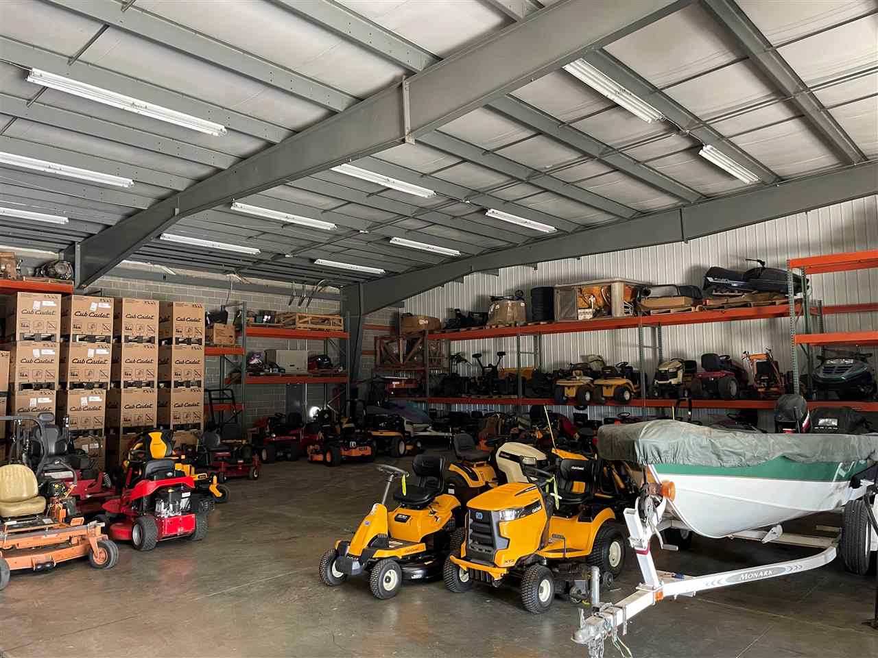 1329 Stamy Road Hiawatha IA 52233