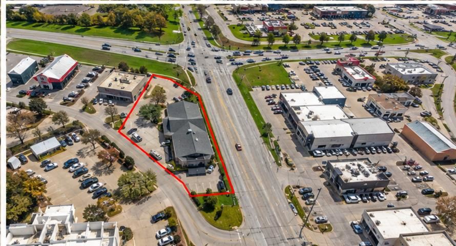 5 Sturgis Corner Iowa City IA 52246