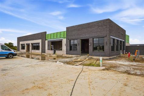 3224 Crosspark Road Coralville IA 52241