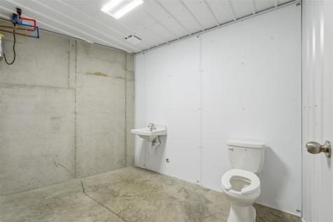 2485 Naples Avenue SW Iowa City IA 52240