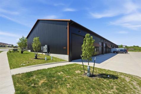 2485 Naples Avenue SW Iowa City IA 52240