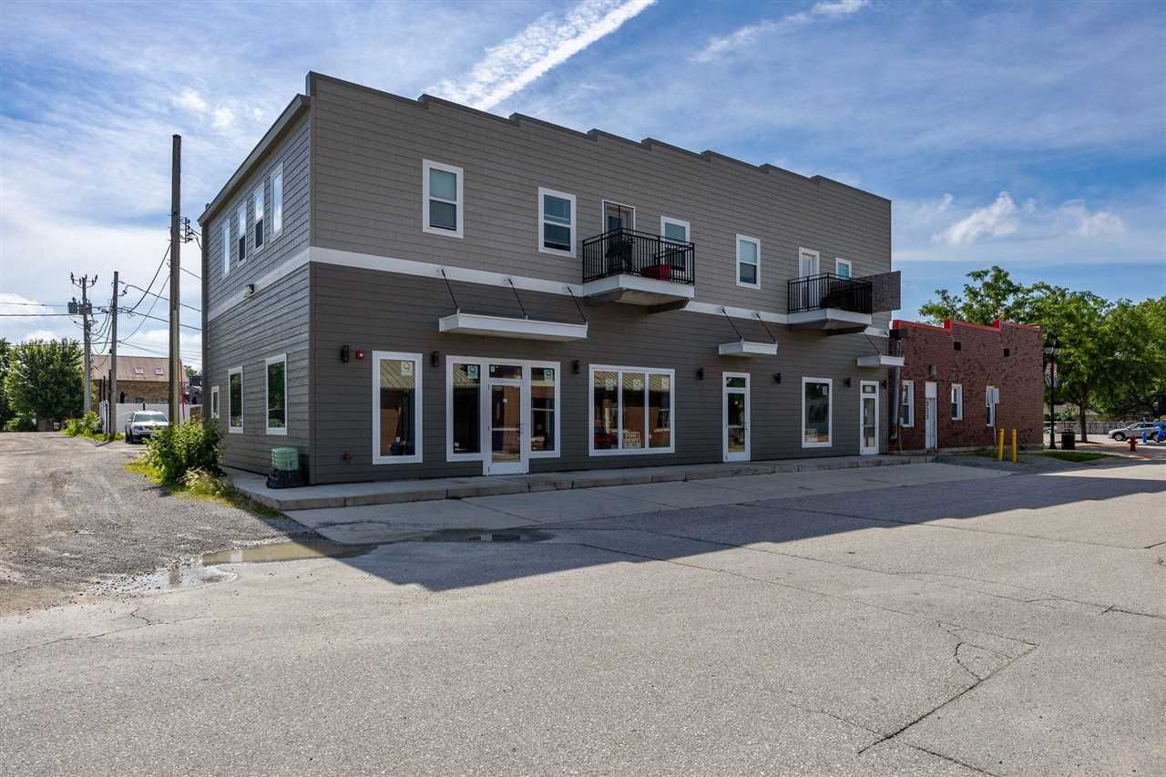 112 N Iowa Street Solon IA 52333