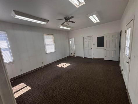 1814 E Avenue NE Cedar Rapids IA 52402
