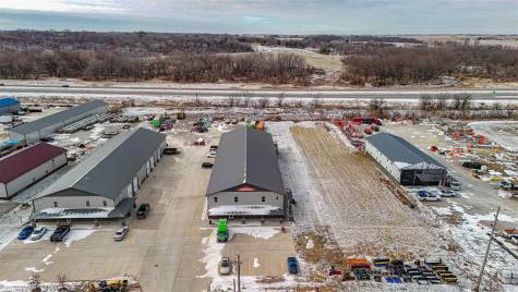 5259 Oak Crest Hill Road SE Hills IA 52235