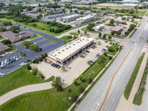 5350 SW Kirkwood Boulevard Cedar Rapids IA 52404