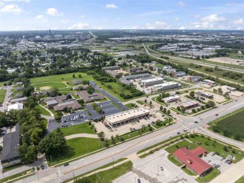 5350 SW Kirkwood Boulevard Cedar Rapids IA 52404
