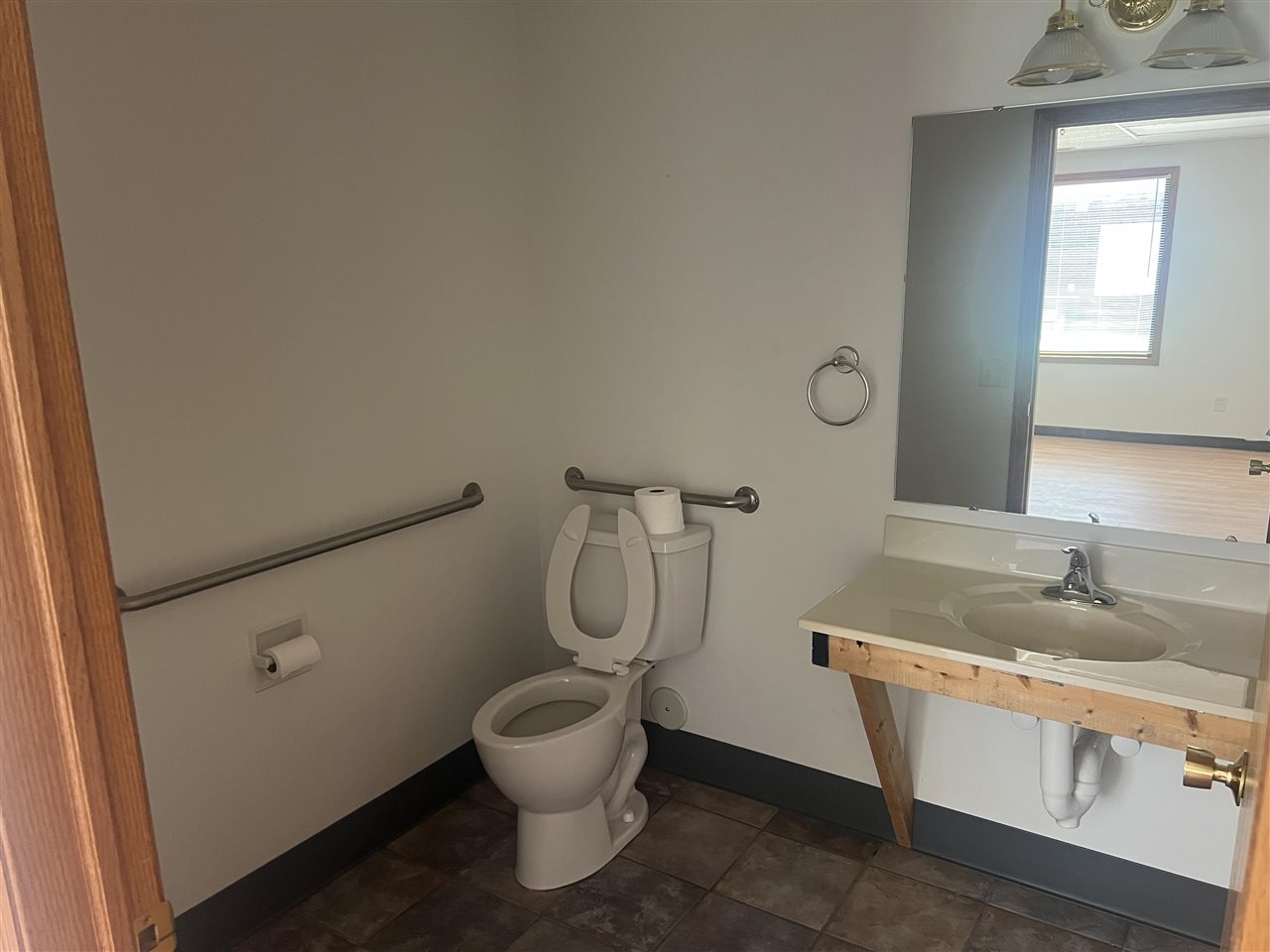 4 Hawkeye Drive North Liberty IA 52317