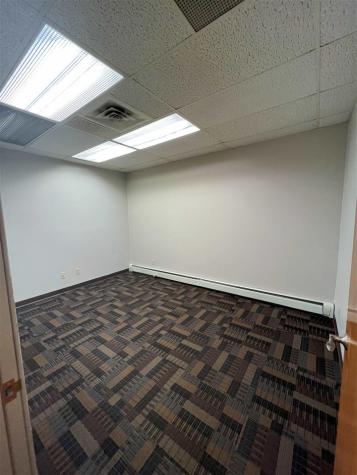 4080 1st Avenue NE Cedar Rapids IA 52402