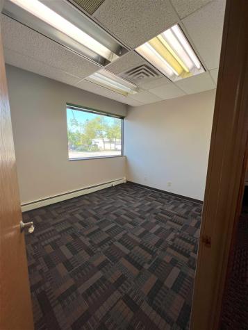 4080 1st Avenue NE Cedar Rapids IA 52402