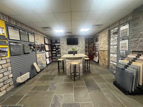 205 35th Street Bettendorf IA 52722