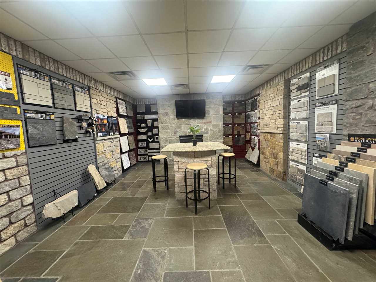 205 35th Street Bettendorf IA 52722