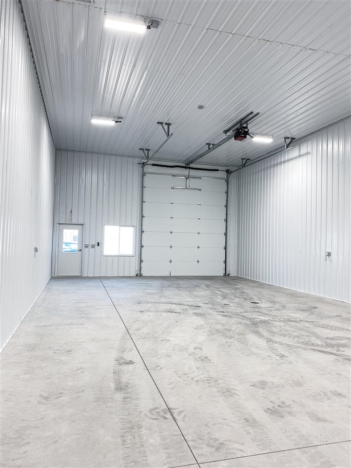 170 Greenfield Drive Tiffin IA 52340