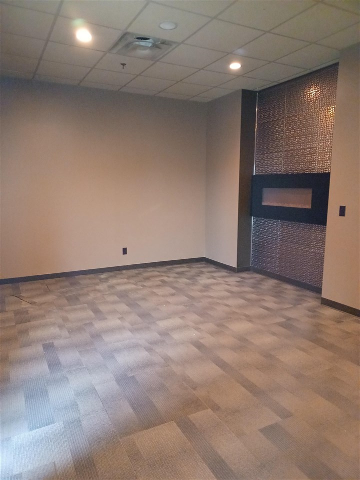 5100 Fountains Drive NE Cedar Rapids IA 52411