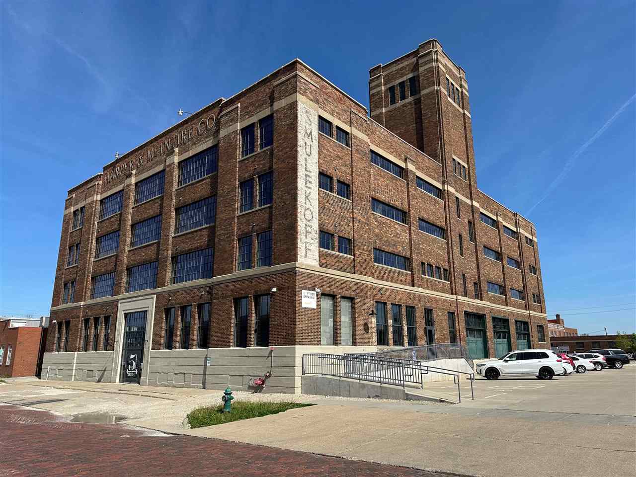 411 6th Avenue SE Cedar Rapids IA 52401
