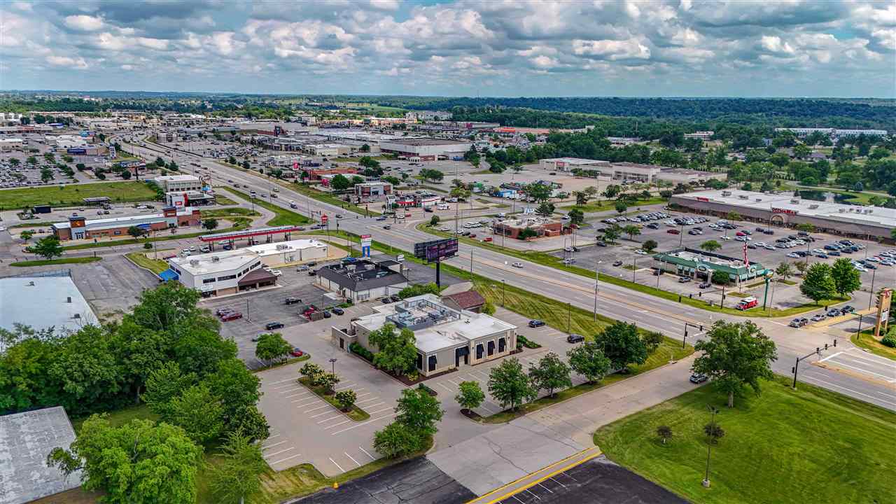 320 Collins Road NE Cedar Rapids IA 52402