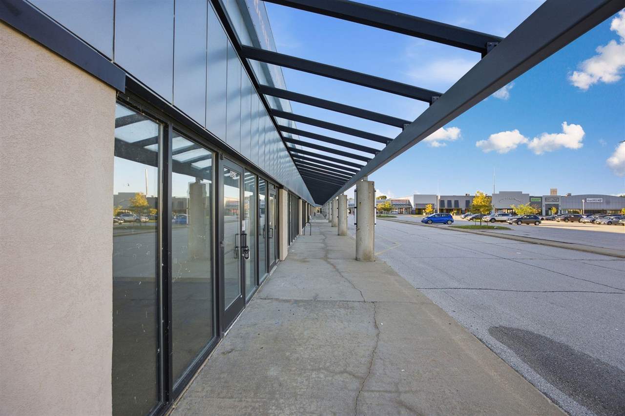 1067 Highway 6 Iowa City IA 52240