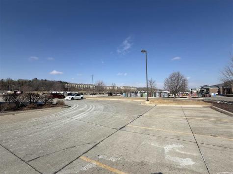 1011 Highway 1 W Iowa City IA 52240