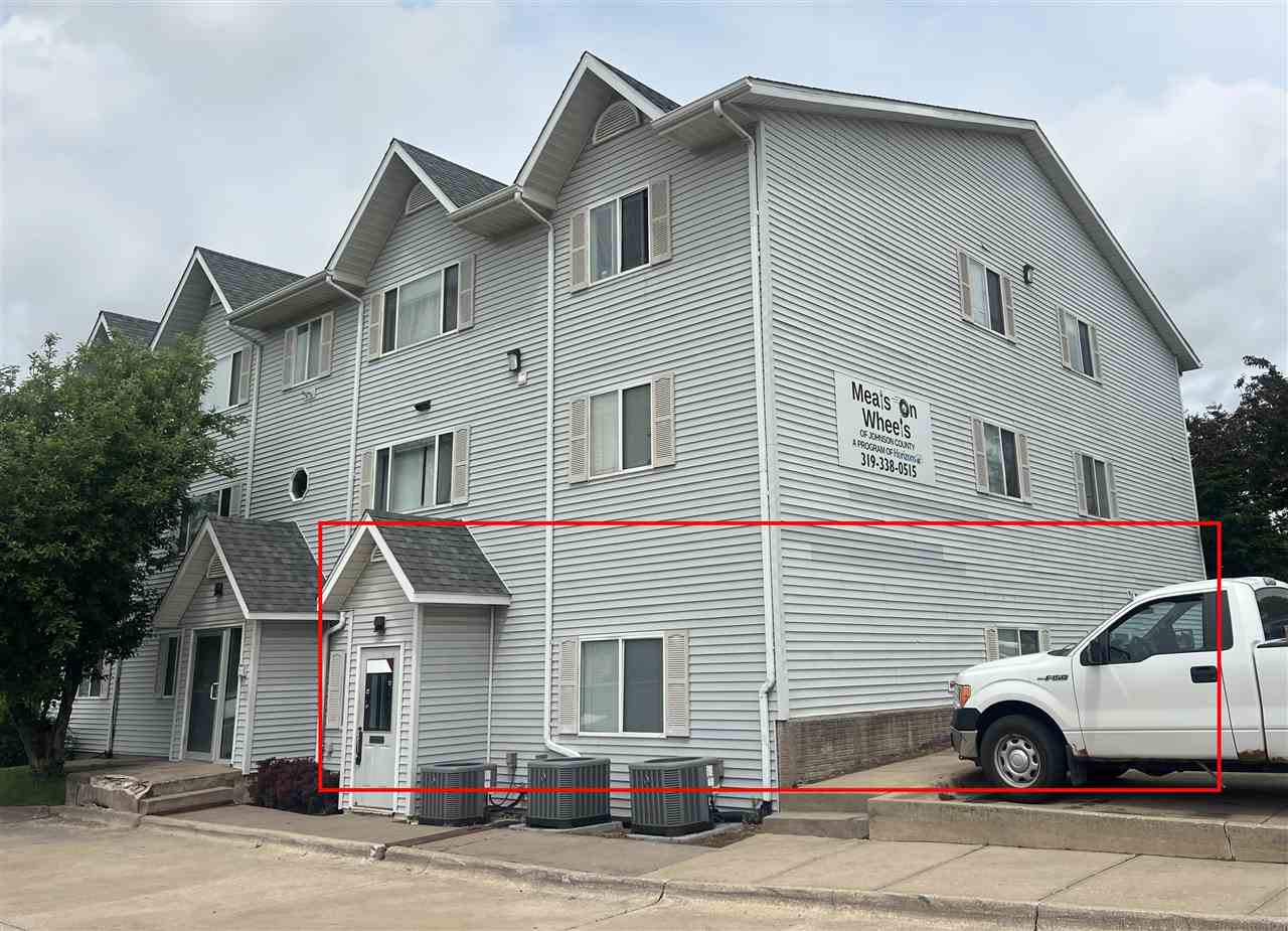 2210 9th Street Coralville IA 52241