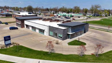 2590 6th Avenue Marion IA 52302
