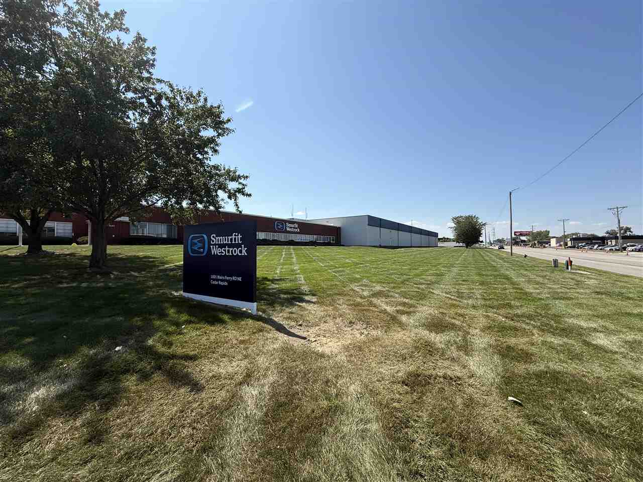 1601 NE Blairs Ferry Road Cedar Rapids IA 52402