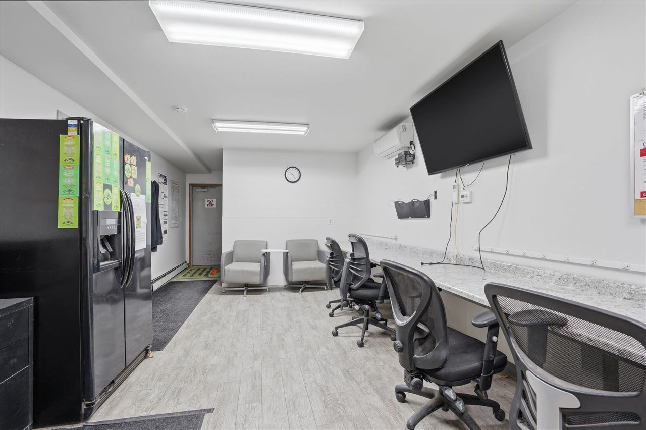 615 Highway 1 W Iowa City IA 52246