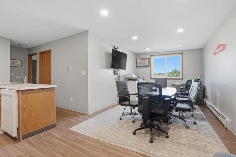 615 Highway 1 W Iowa City IA 52246