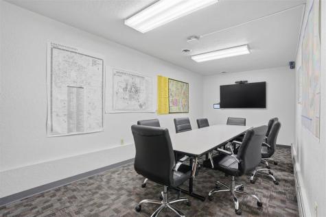 615 Highway 1 W Iowa City IA 52246