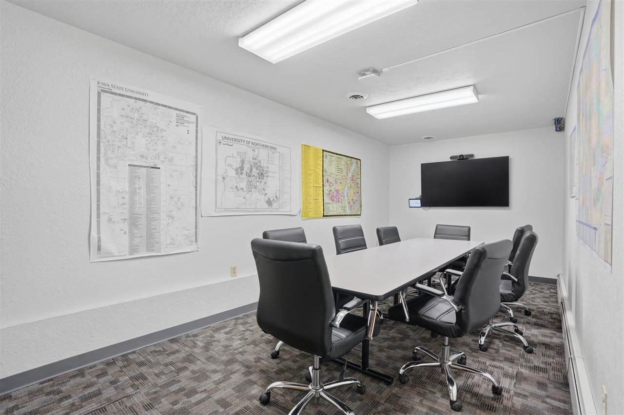 615 Highway 1 W Iowa City IA 52246