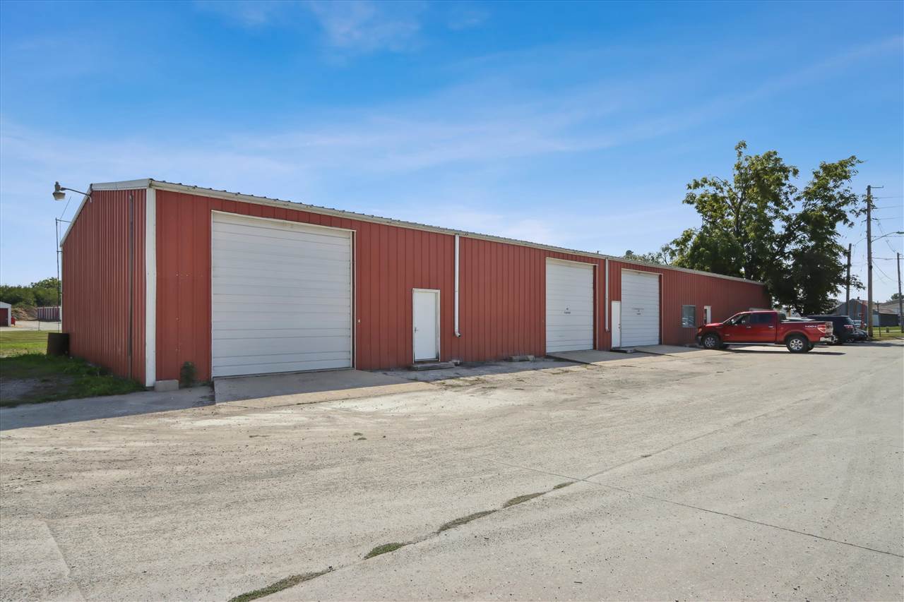 102 Washington Street Williamsburg IA 52361